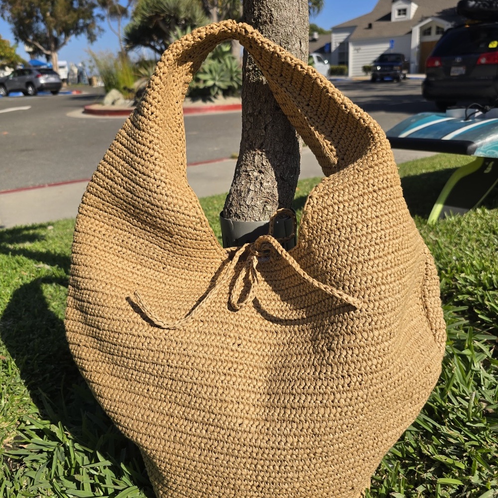 Elegant Tan Woven Bag